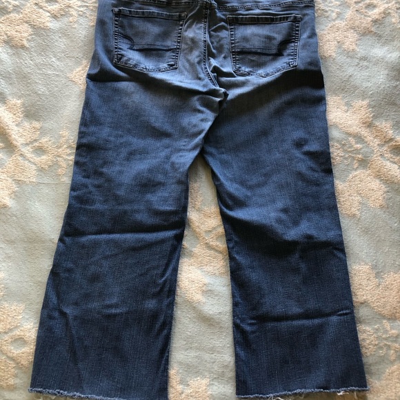 GUC American Eagle Favorite Boyfriend jeans Sz 18 - Picture 10 of 16